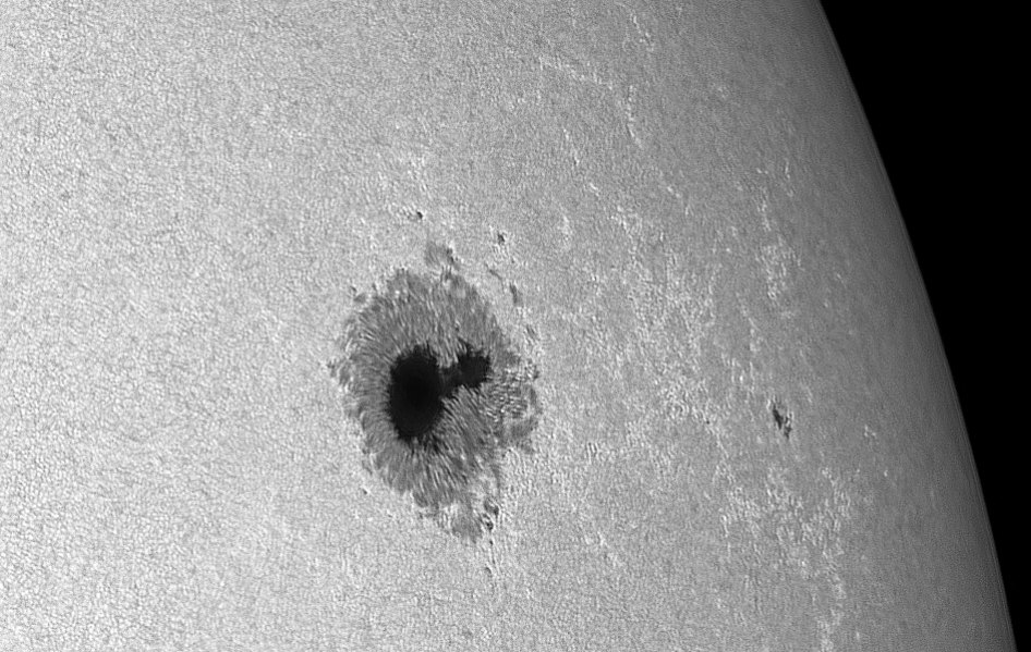 Soleil, groupe de taches 3363